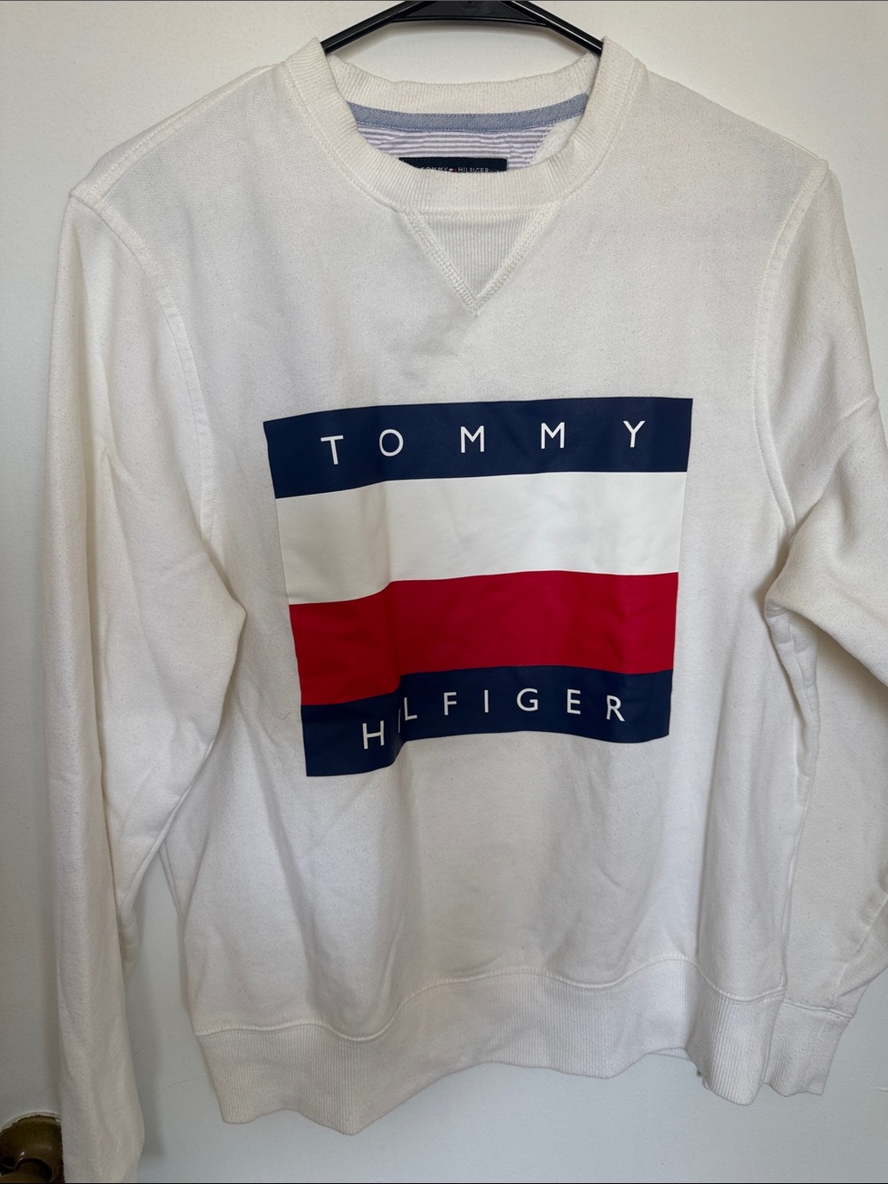 Tommy Hilfiger White Crewneck Sweatshirt with Navy and Red Logo